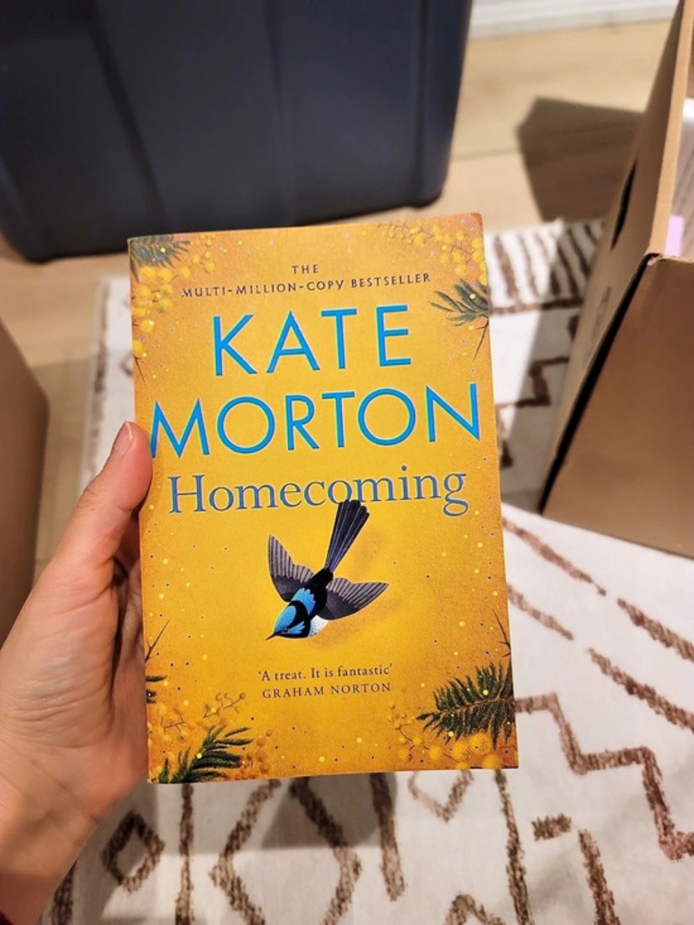 Homecoming by Kate Morton Paperback Novel Yellow & Blue